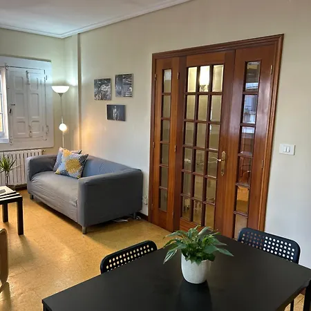 Casa Lolita / Camino De Santiago / Porriño