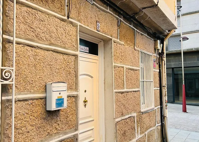 Casa Lolita / Camino De Santiago / Porriño